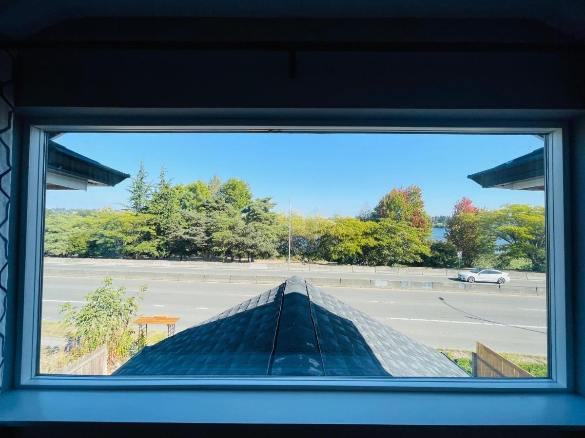 Green Lake 1St Line Home B With Central Air Conditioners Seattle Extérieur photo